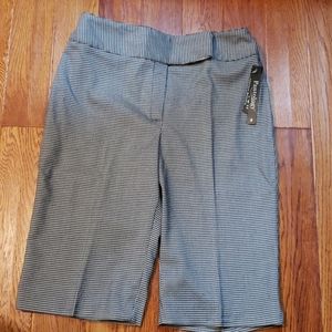 NWT size 8 long shorts by Pantology